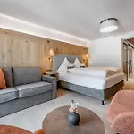 Rössle Superior 4*