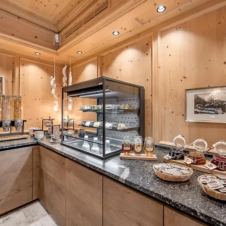 Hotel Roessle Superior 4*