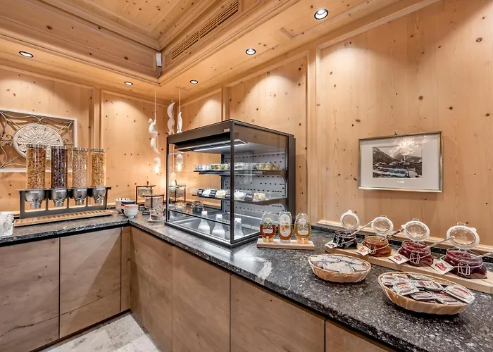 Hotel Roessle Superior 4*