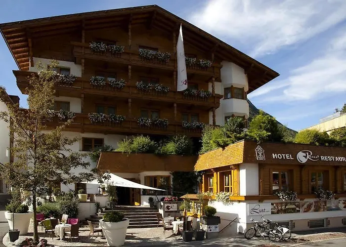 Roessle Superior Hotel 4*