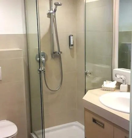 Rössle Superior 4*