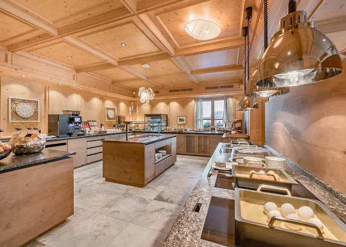 Roessle Superior 酒店 加尔蒂